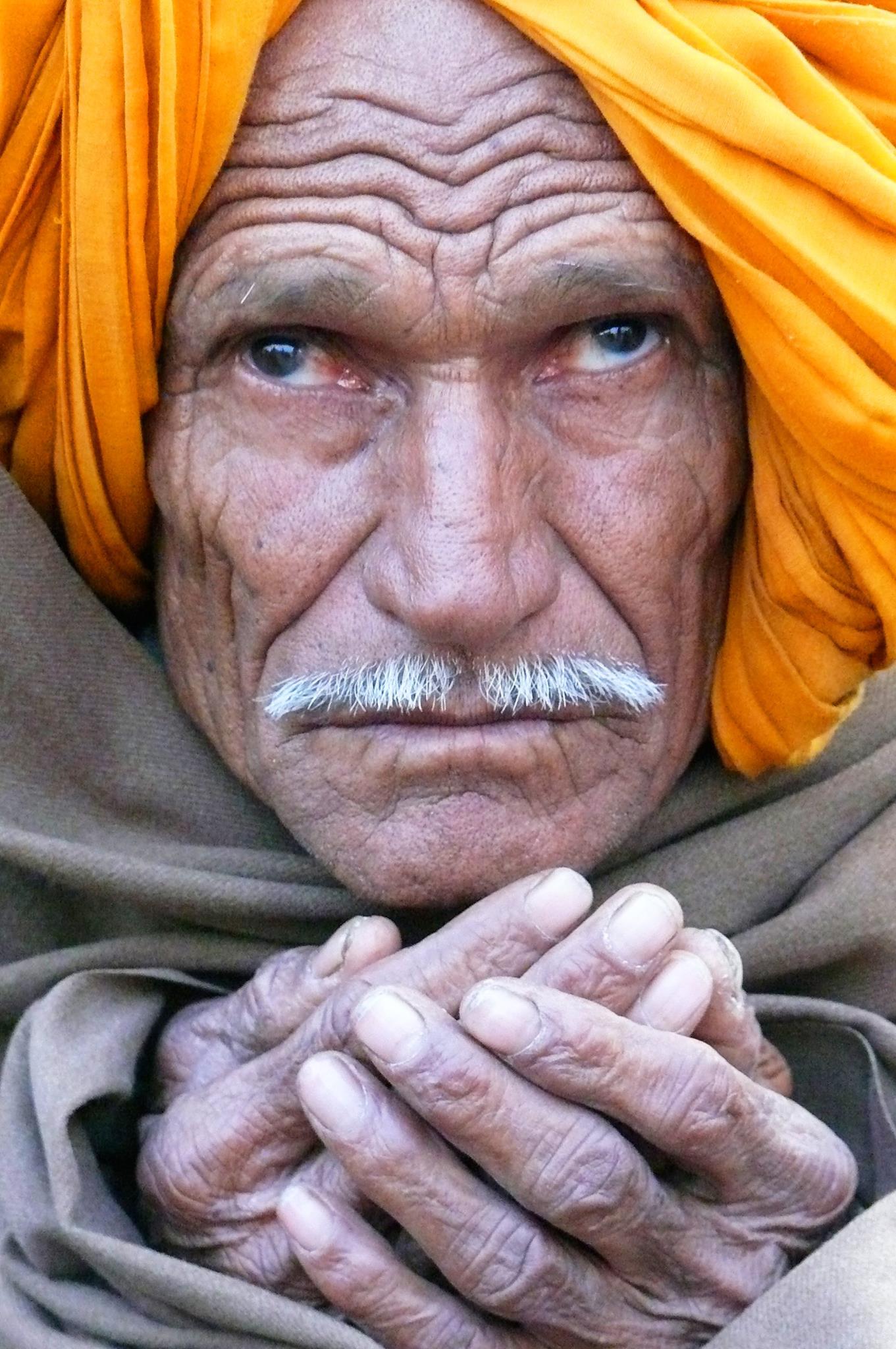 photo perso vieil homme india